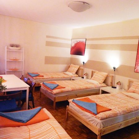 Lama Rooms وارسو المظهر الخارجي الصورة