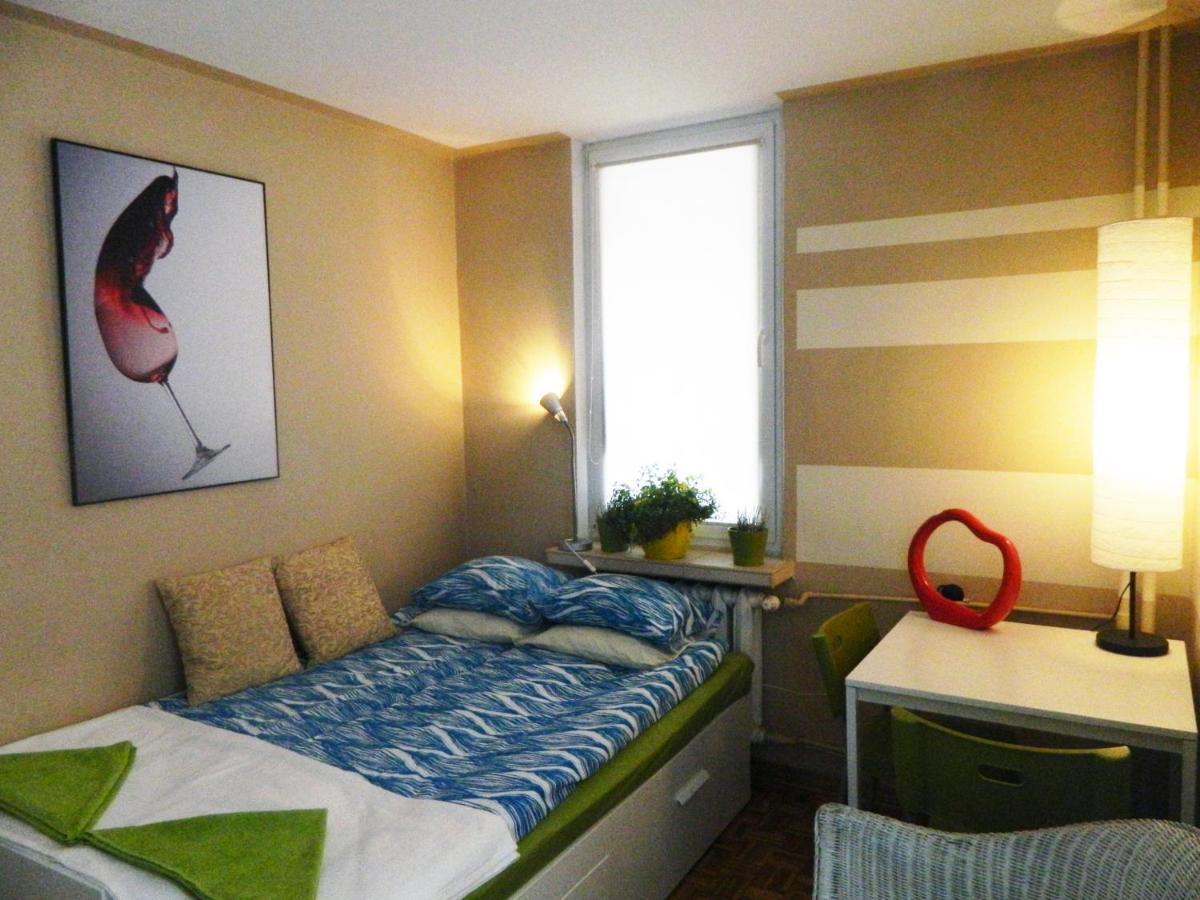 Lama Rooms وارسو الغرفة الصورة